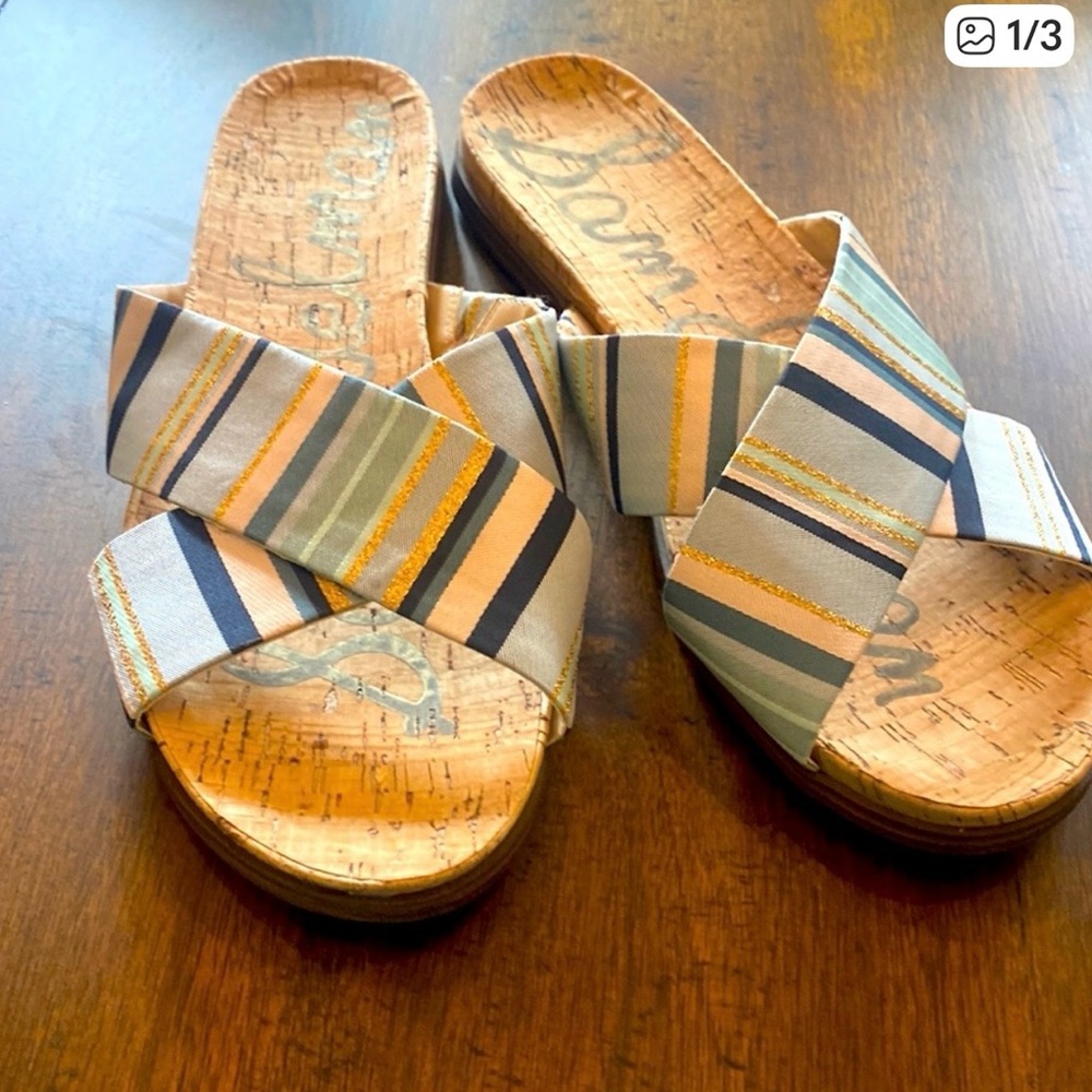 Sam Edelman sandals women's 10
Hattie cris cross new without box.